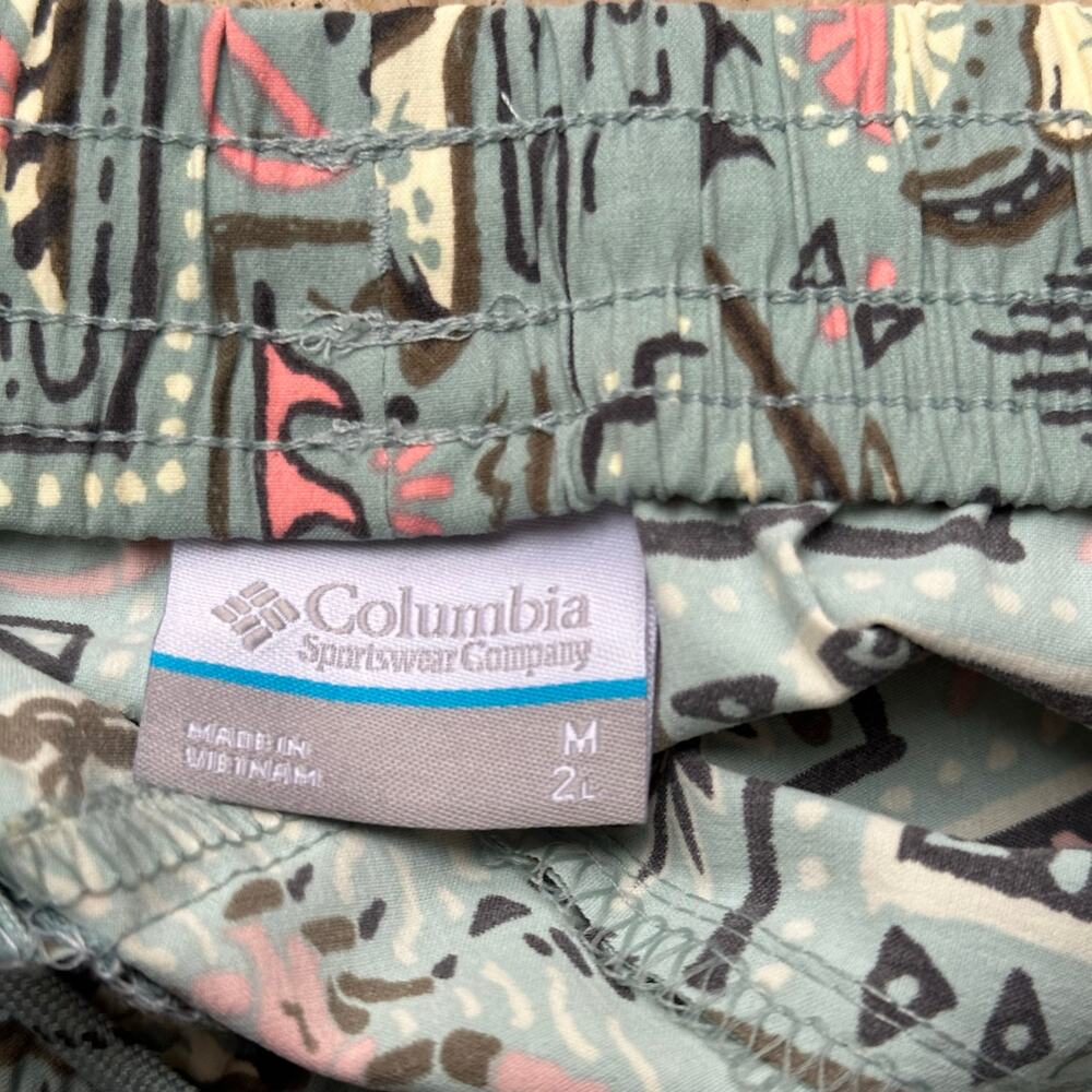 Columbia Women's PFG Rugged Water Printed Short Sz M - Picture 5 of 6